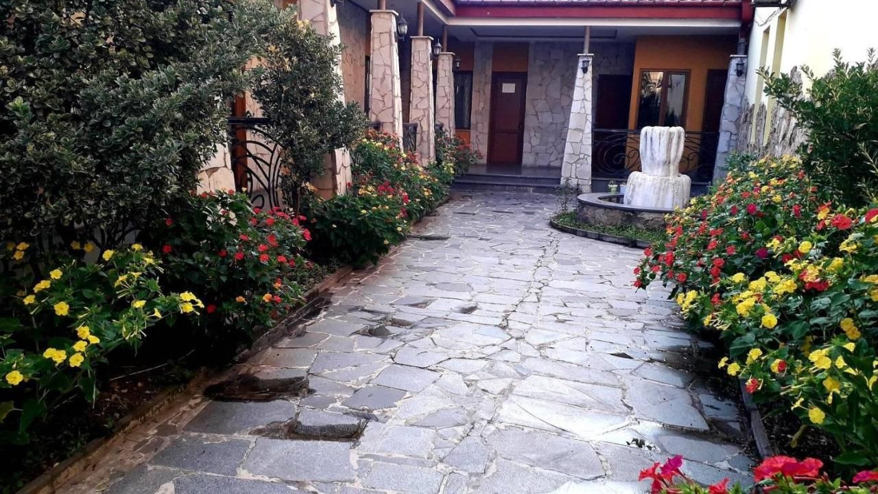 Отель New samta Кутаиси-4